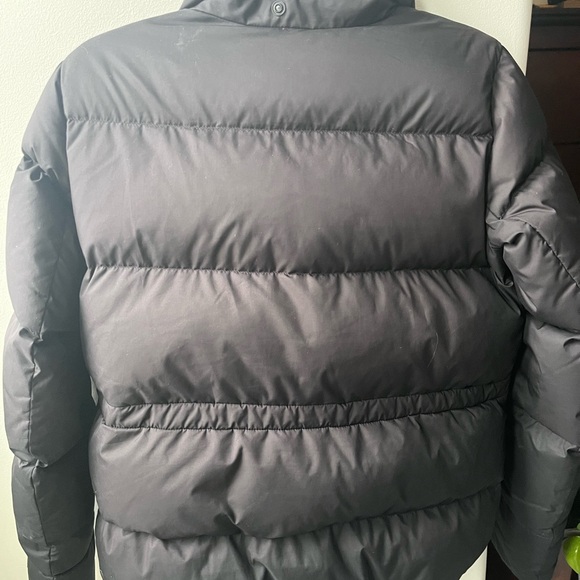 LULU Women's Black Puffer Jacket - Picture 7 of 11